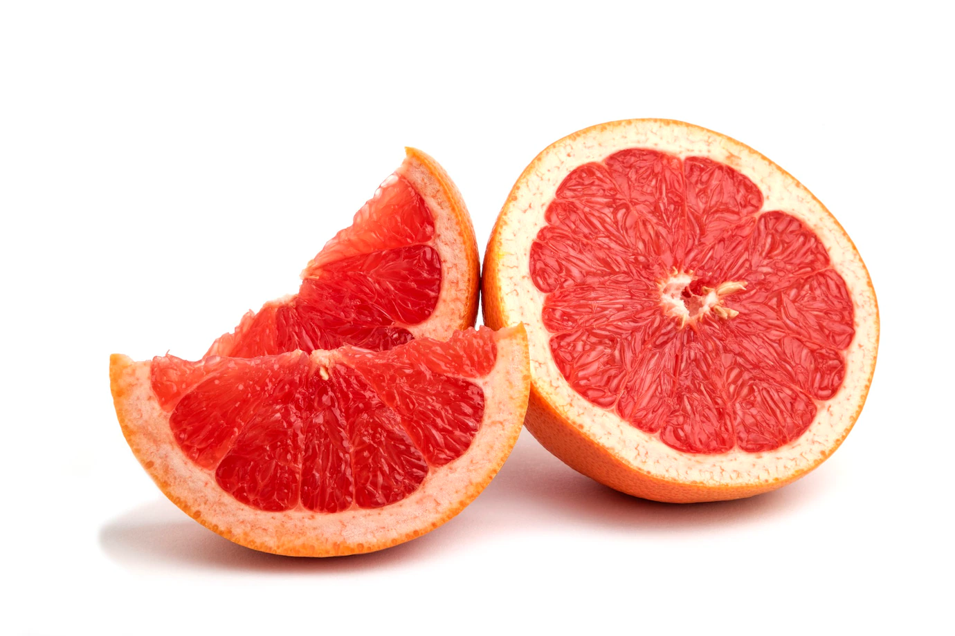 grapefruit-isolated-whole-sliced_114579-85884